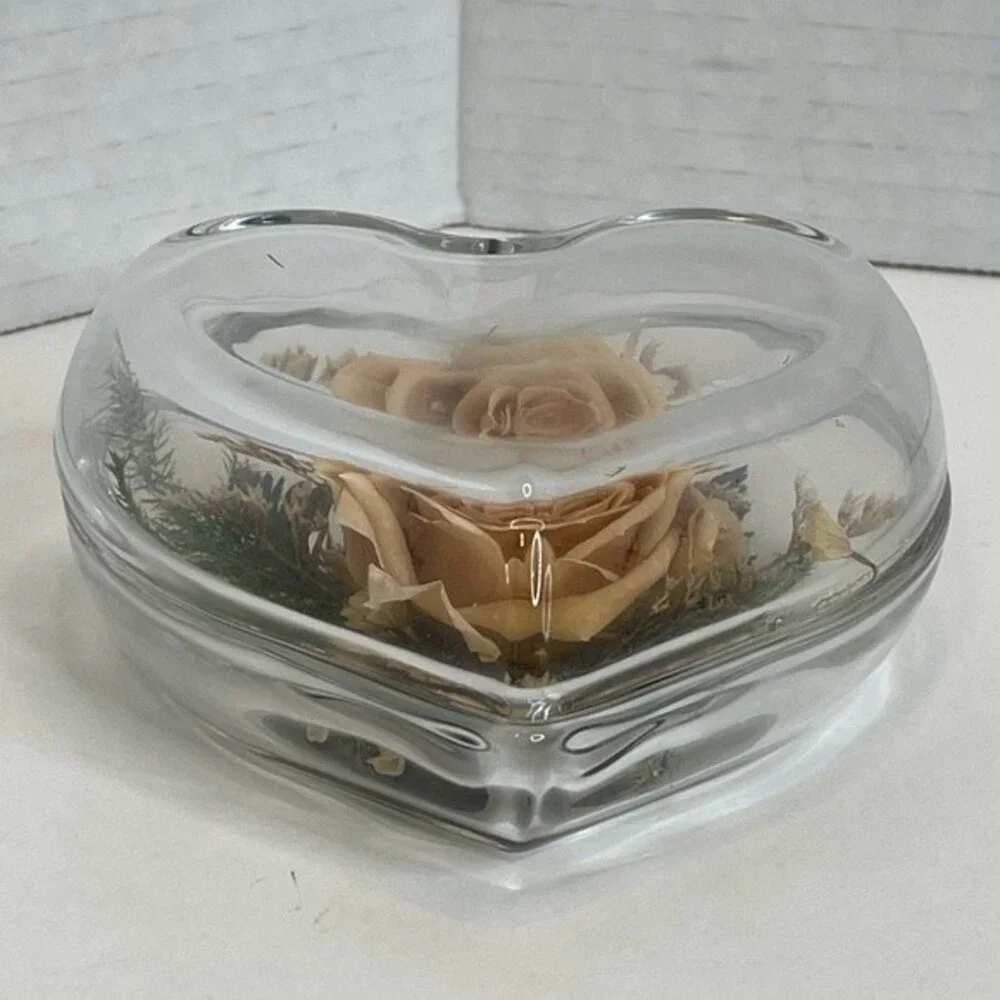 Natural Expressions Freeze Dried Pink Rose Flower Clear Glass Heart Paperweight